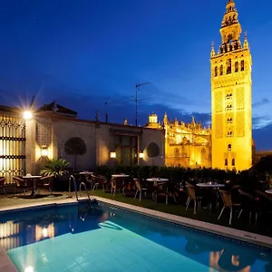 https://dona-maria.es-andalucia.com